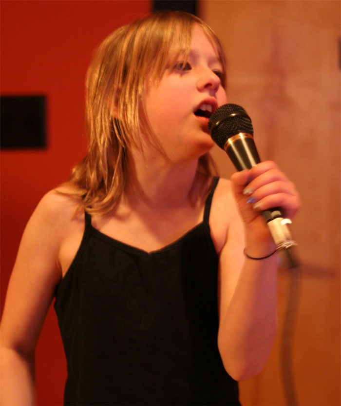 40 Online Class Gems People Witnessed When Someone Forgot To Turn Off Their Camera Or Mic