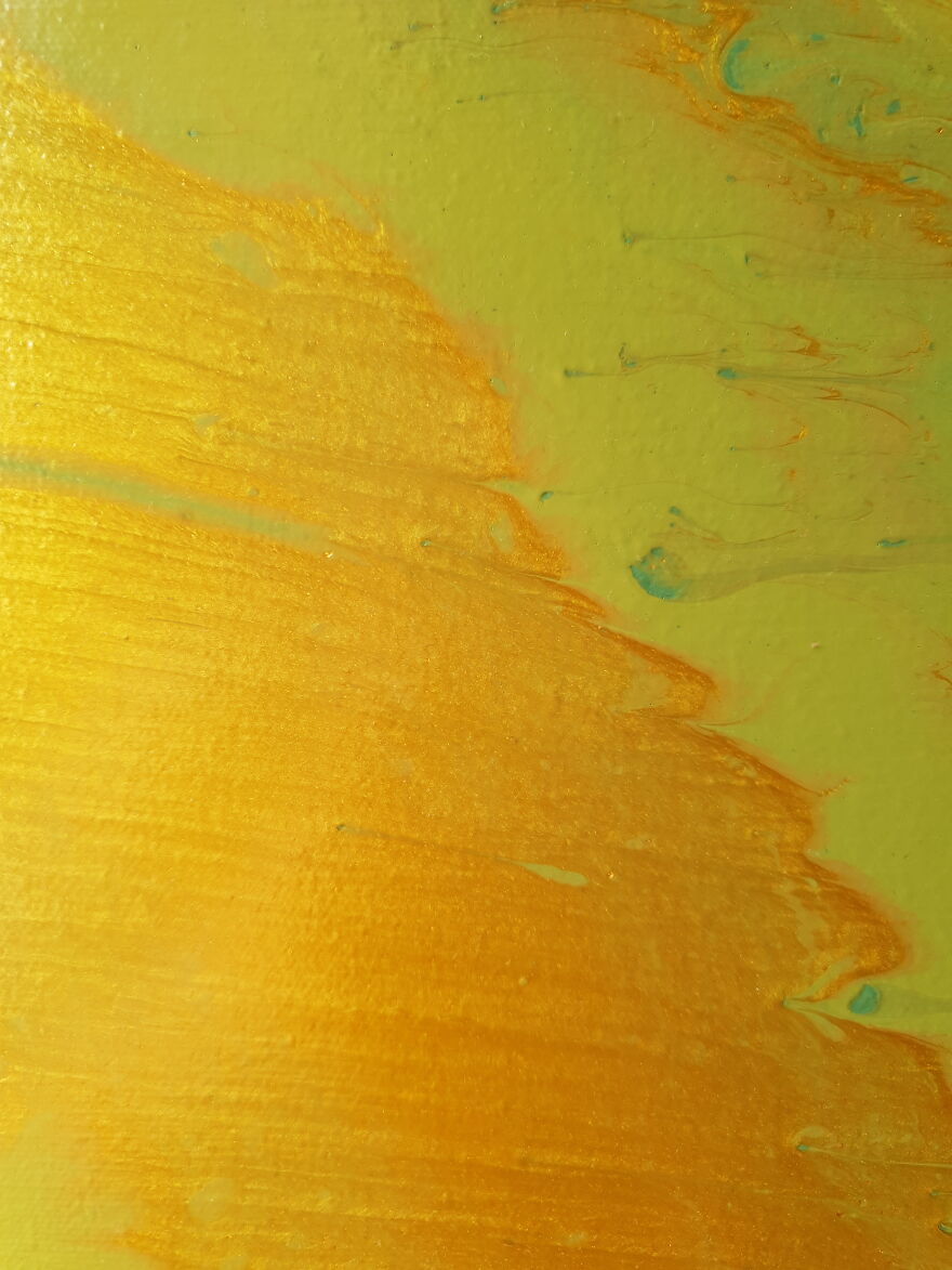 Artist Paints Different Emotional States With Fluid Art.