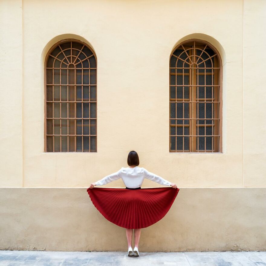 Face-Ade By Anna Devís And Daniel Rueda