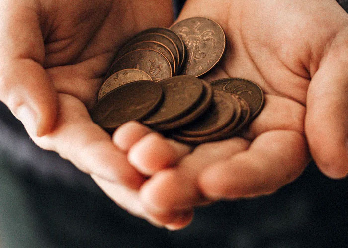 29 Of The Weirdest And Wildest Things Seen By Food Delivery Drivers On The Job