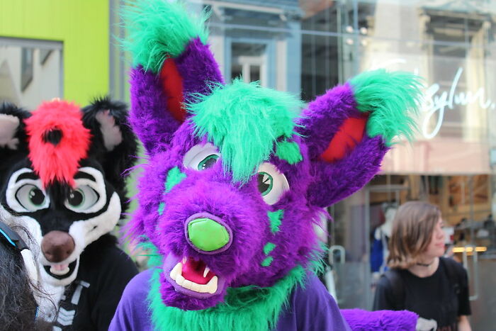 People In This Online Group Name 30 Brands And Organizations That Not Everyone Recognizes Are A Cult