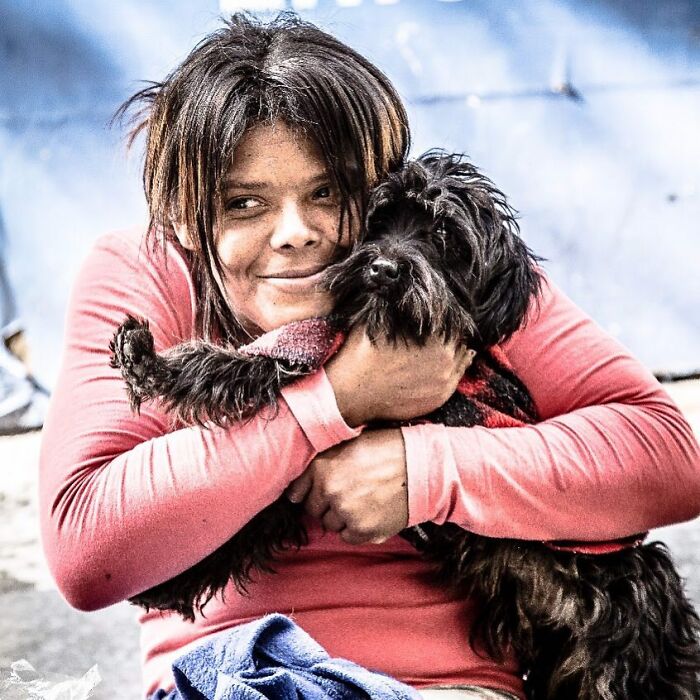 Account On Instagram Shows The Friendship Between Brazilian Homeless People And Their Dogs (183 Pics)