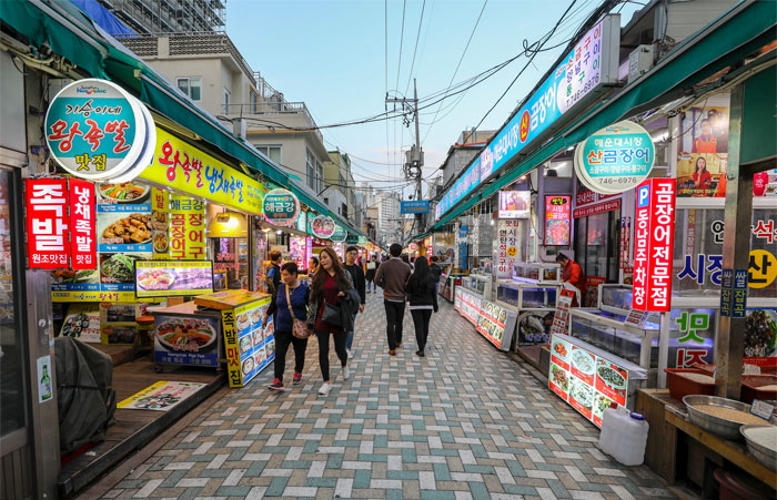 TikToker Explains How The Korean Age System Differs From The International One