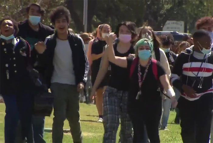 &ldquo;I Was Freaked. The Kids Were Freaked Out&rdquo;: Students Stage A Massive Walkout After A Lesbian Teacher Is Escorted Off Campus