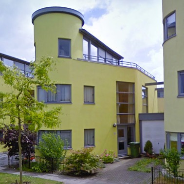 That's The Tallest Chimney I Have Ever Seen (@uglybelgianhouses)