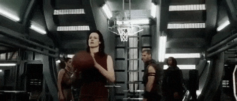 For This Scene In Alien Resurrection (1997), Sigourney Weaver Insisted On Pulling Off This Basketball Shot, And Did In Fact Do It