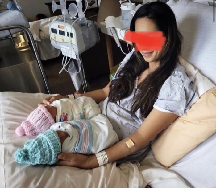 Tras quedar amputada, esta mujer acaricia lo que queda de sus piernas