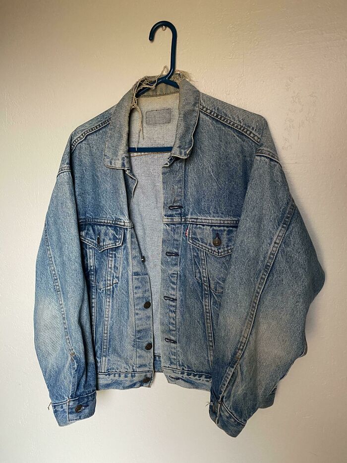 My Dads Levis Jacket From 1980! I’ve Been Wearing It For About A Year Now
