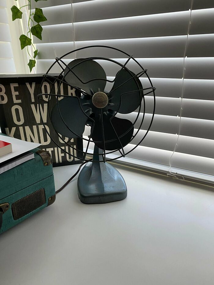 Mimar Model St-28s I Restored For My Girlfriend, I Think It’s From The 1950s