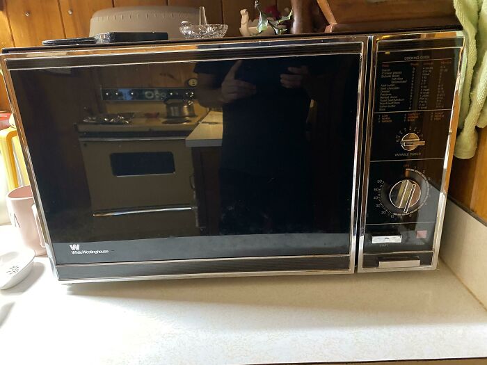 My Grandma’s Westinghouse Microwave