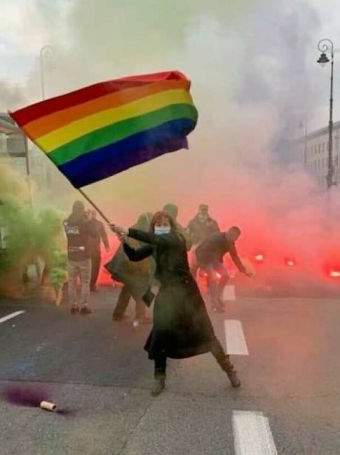 Polish Women Fighting For Their Rights!