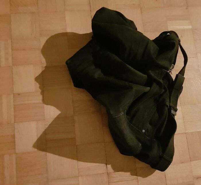 My Jeans' Shadow Looks Like A Face