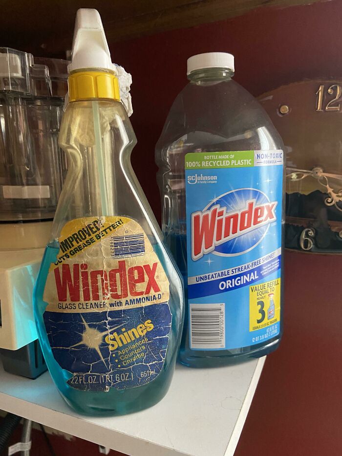 Mis padres compraron esta botella de Windex en 1979 y la han estado reutilizando desde entonces