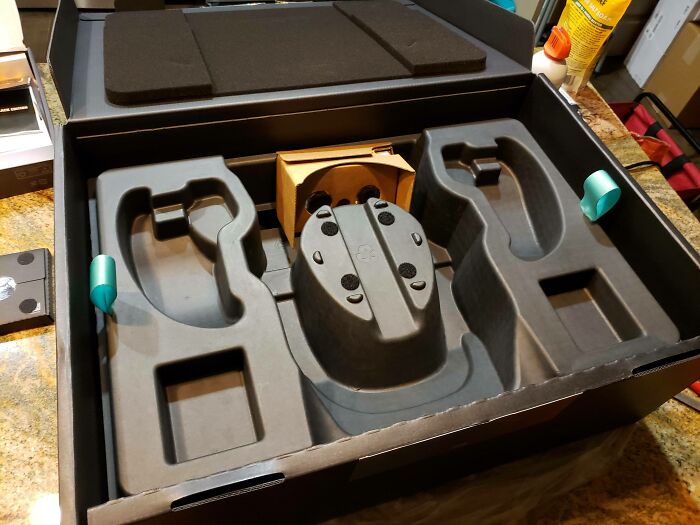 Buying A 2nd Index For My Little Brother. But First I Want To Prank Him On Christmas By Wrapping Up My Old Index Box