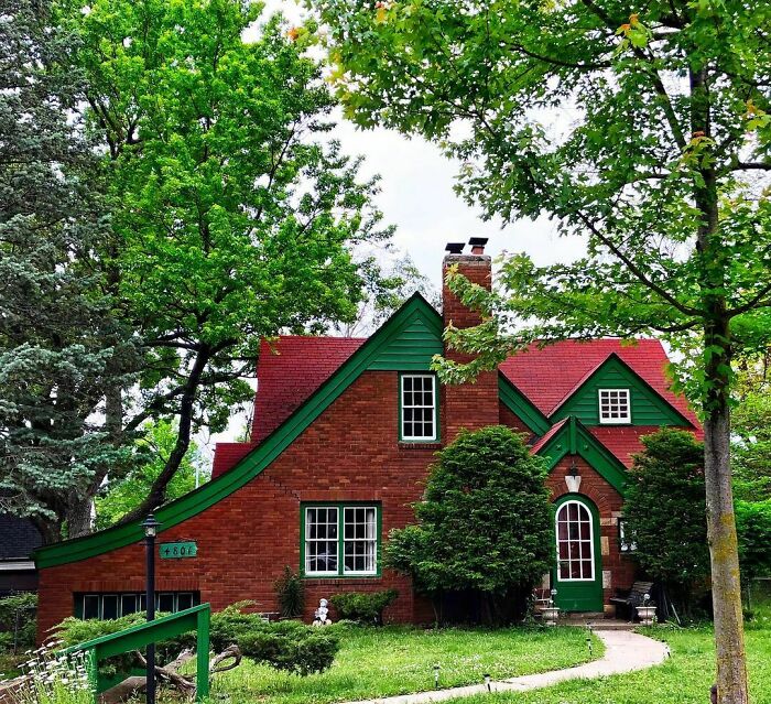 Home In Des Moines, Iowa