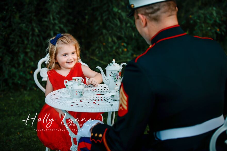 Marine Dad And His Kids.