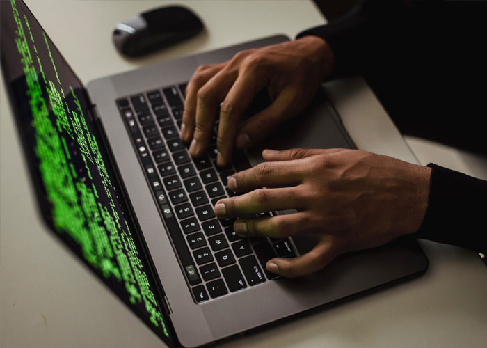 35 People Share Things They Are Really Suspicious Of But Can't Actually Prove