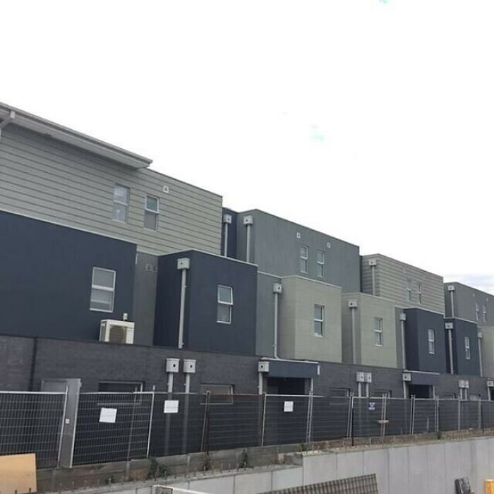 How’s Everyone’s Week Been? Exciting With Lots Of Variety? Or Just Pretty Much Exactly The Same With Very Slight Shades Of Difference