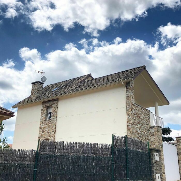 Maybe It’s Pointed At The Mekka 🤷🏼‍♀️ #thehousewiththequran