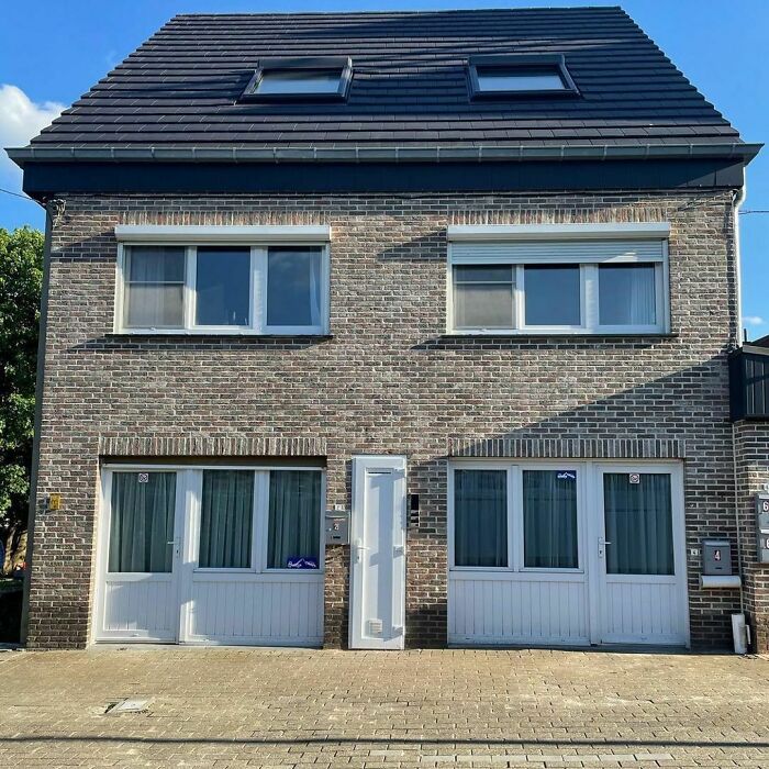 Remember When Houses Still Had Floppy Disk Slots? Me Neither 🧐