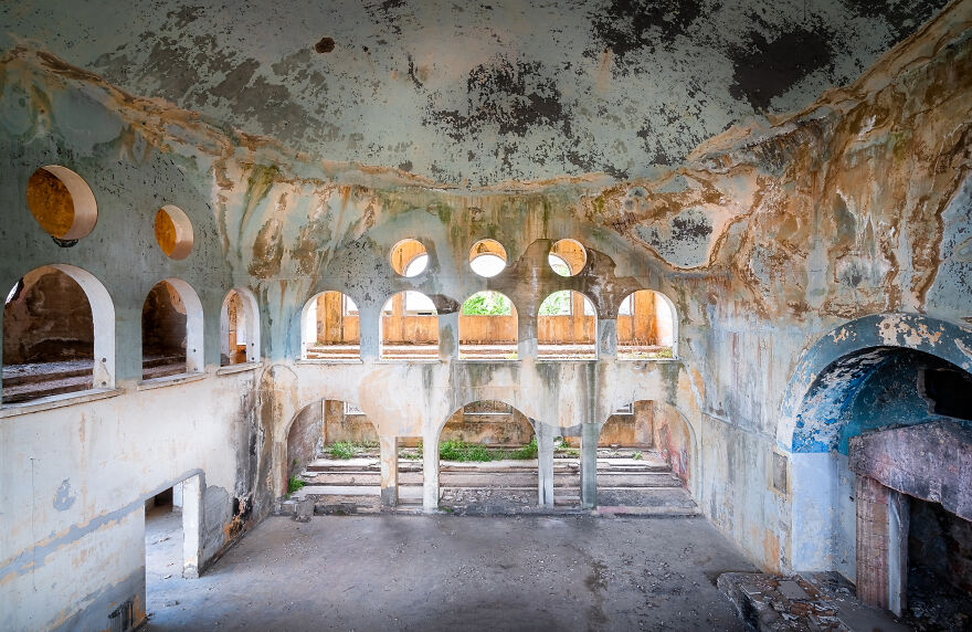 11 Photos Of The Abandoned Synagogue In Bhamdoun - Lebanon