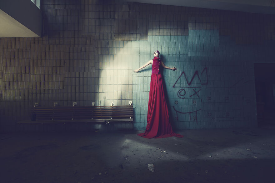 I Shot High Fashion In Abandoned Hospital