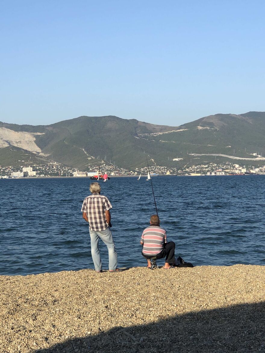 Mountains, Yachts, Ships, The Sea And Amazing Sunsets - All This Is Novorossiysk (25 Pics)