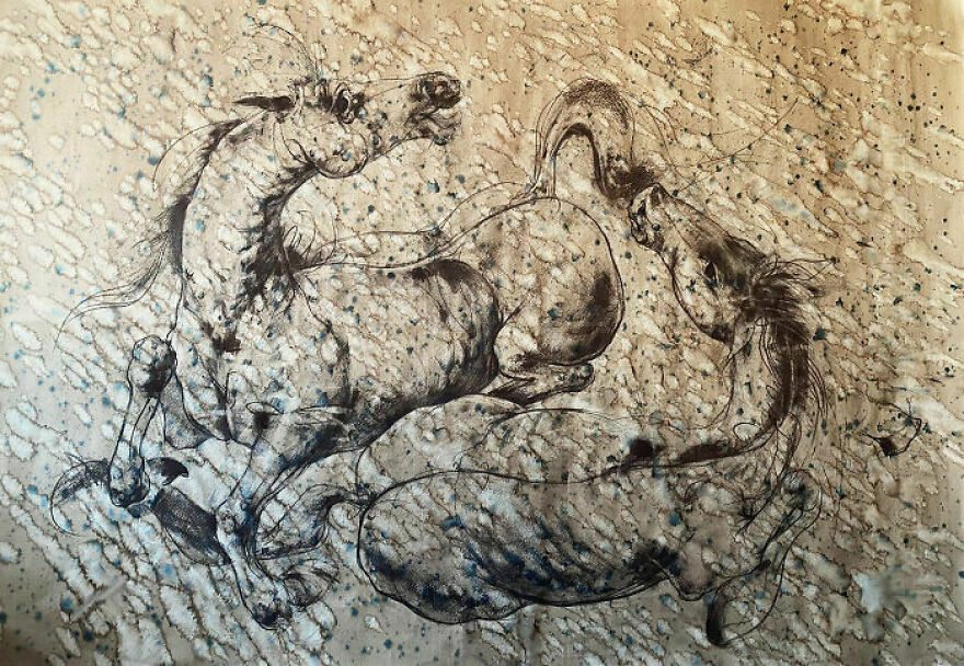 Healing With Art And Nature: An Artist From Florence Express Her Passion For Horses Through Artwork