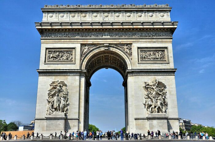 Arc De Triomphe