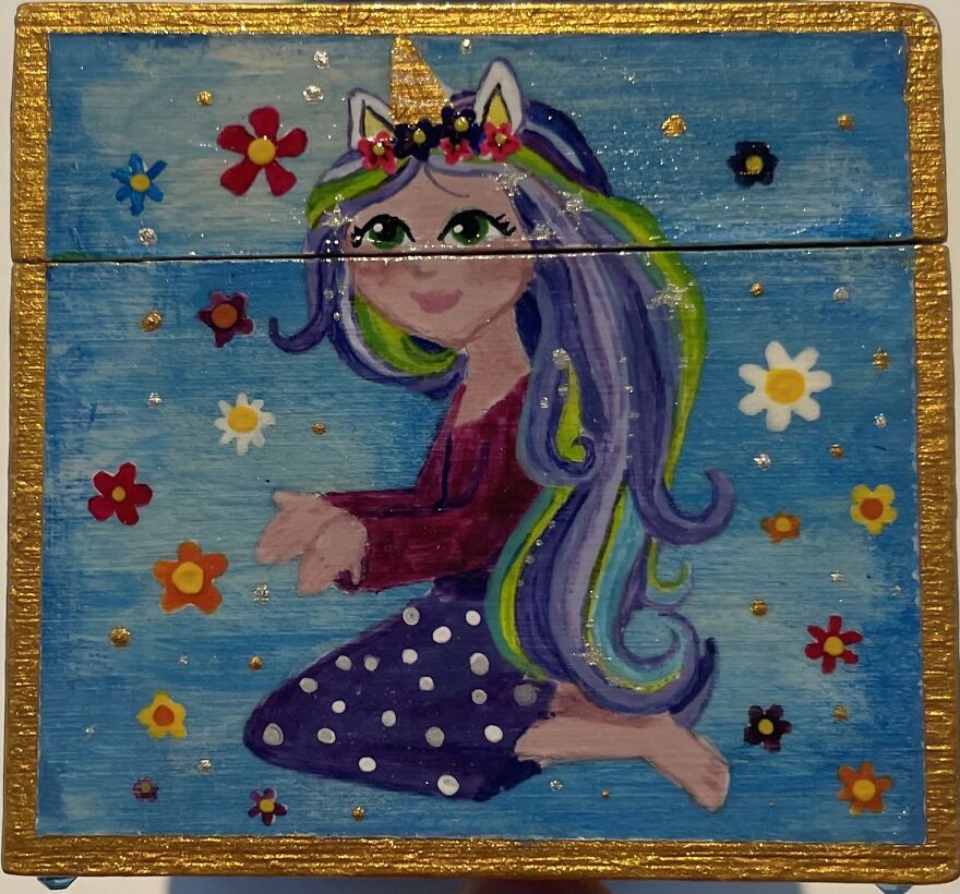I Painted A Unicorn Tooth Box For My Daughter (13 Pics)