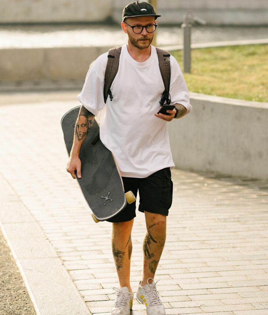 In Russia, A Photographer Takes Pictures Of Stylish People On City Streets