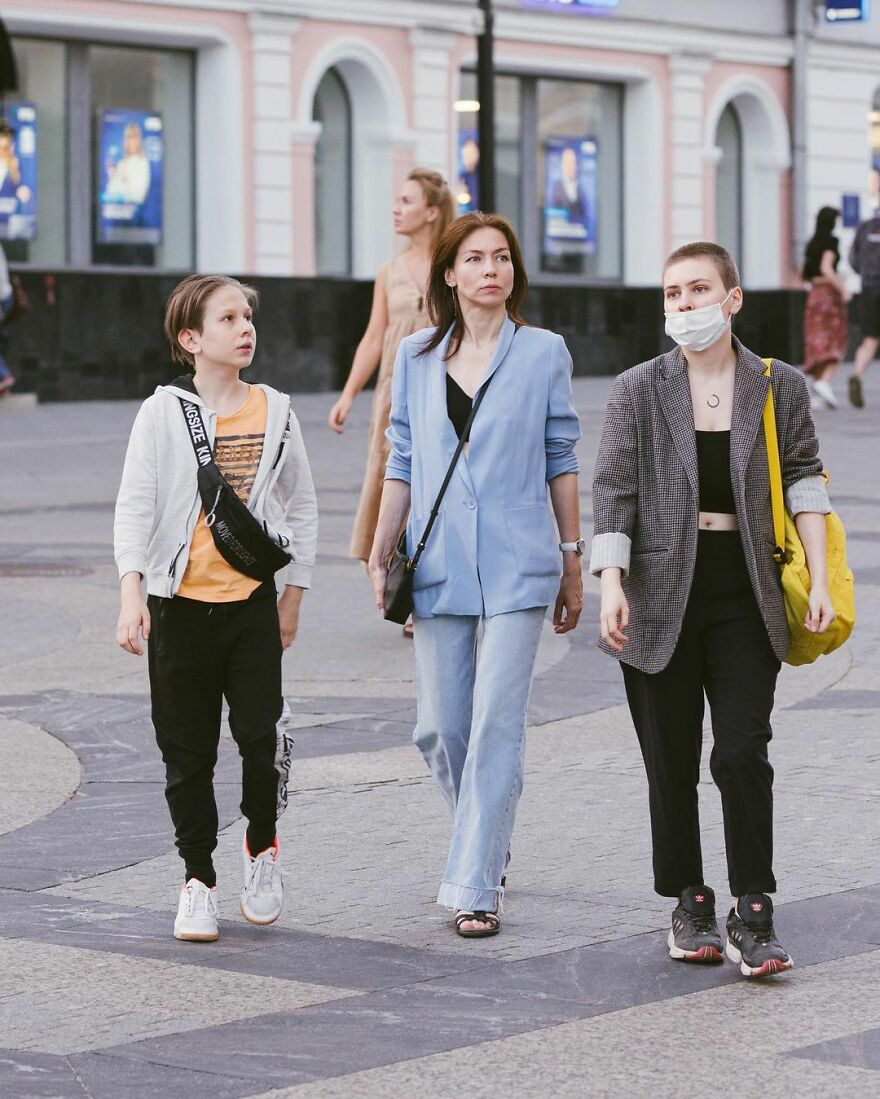 In Russia, A Photographer Takes Pictures Of Stylish People On City Streets