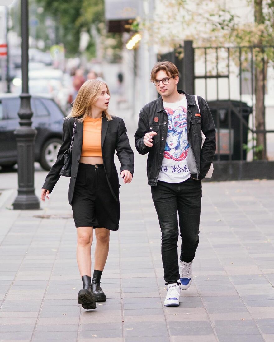 In Russia, A Photographer Takes Pictures Of Stylish People On City Streets