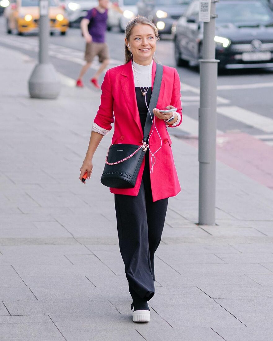 In Russia, A Photographer Takes Pictures Of Stylish People On City Streets