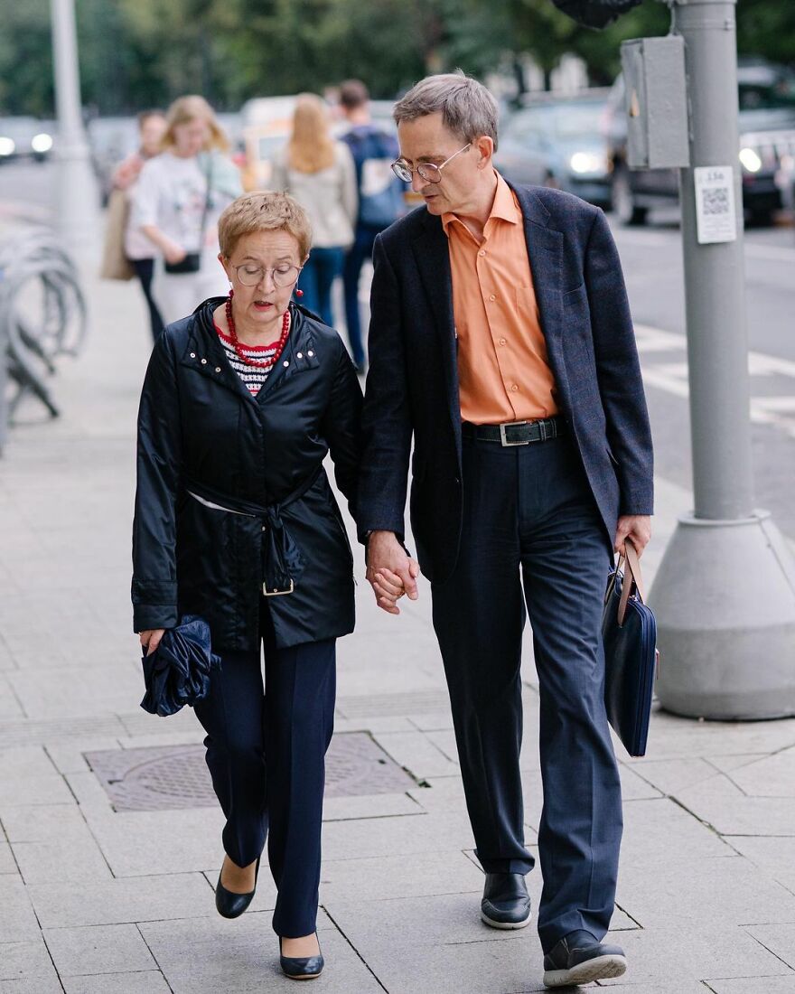 In Russia, A Photographer Takes Pictures Of Stylish People On City Streets