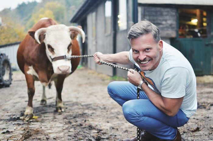 Farm Animals Are Not Just Food And This Man Proves That Farm Animals Are Not Just Food And This Man Proves That