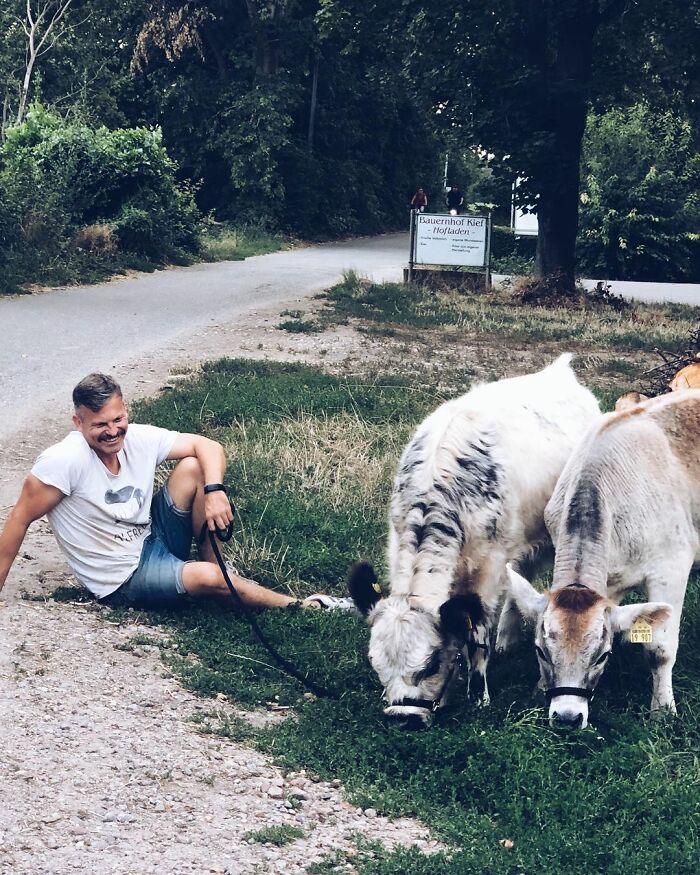 Farm Animals Are Not Just Food And This Man Proves That Farm Animals Are Not Just Food And This Man Proves That