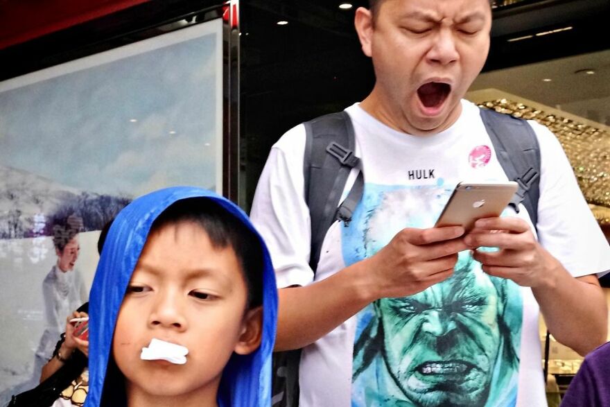 Photographer Goes Out On The Streets Of Hong Kong Capturing Everyday Coincidences