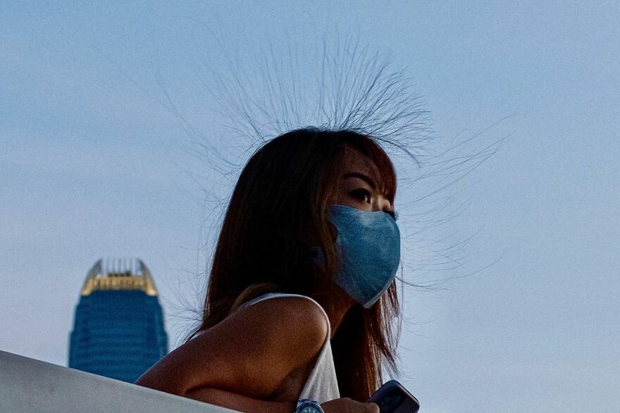 Photographer Goes Out On The Streets Of Hong Kong Capturing Everyday Coincidences