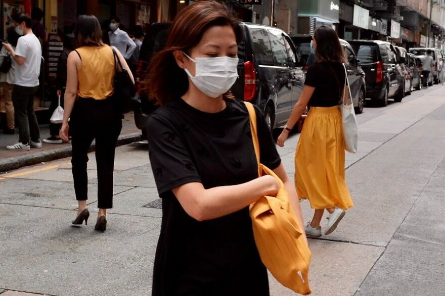 Photographer Goes Out On The Streets Of Hong Kong Capturing Everyday Coincidences