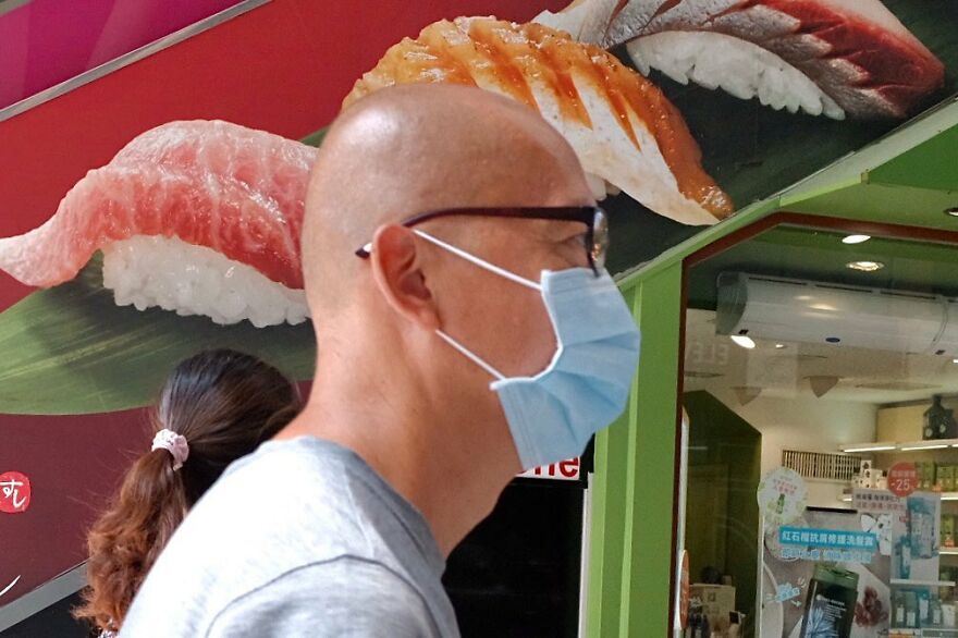 Photographer Goes Out On The Streets Of Hong Kong Capturing Everyday Coincidences