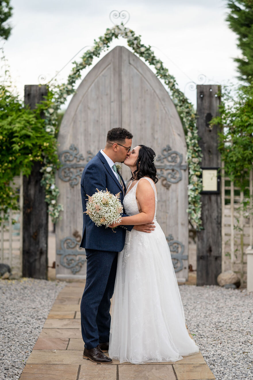 Mr & Mrs Haughton Captured By Epps Photography