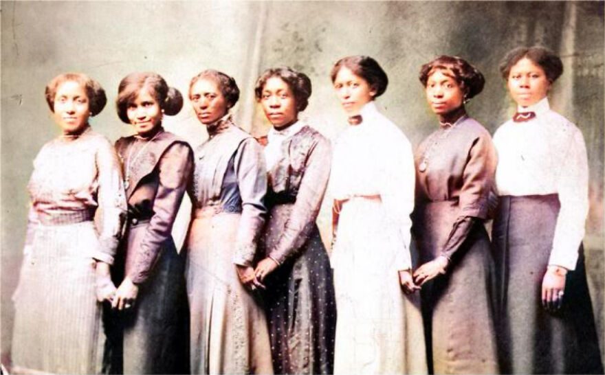 Some Photos From The Century I Selected That Were In Color.