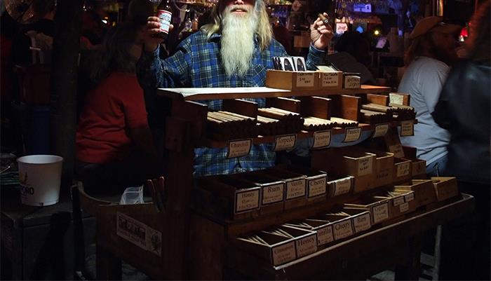 Someone Asks Women "What's Their Cringy 'Nice Guy' Story" And The Responses Are Really Creepy (30 Posts)