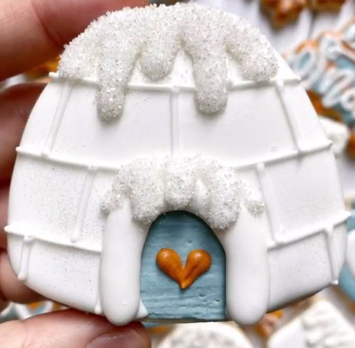 Baker Defends Her $10/Cookie Price After Someone Says It's 'Insane', But Some People Are Not Convinced Baker Defends Her $10/Cookie Price After Someone Says It's 'Insane', But Some People Are Not Convinced