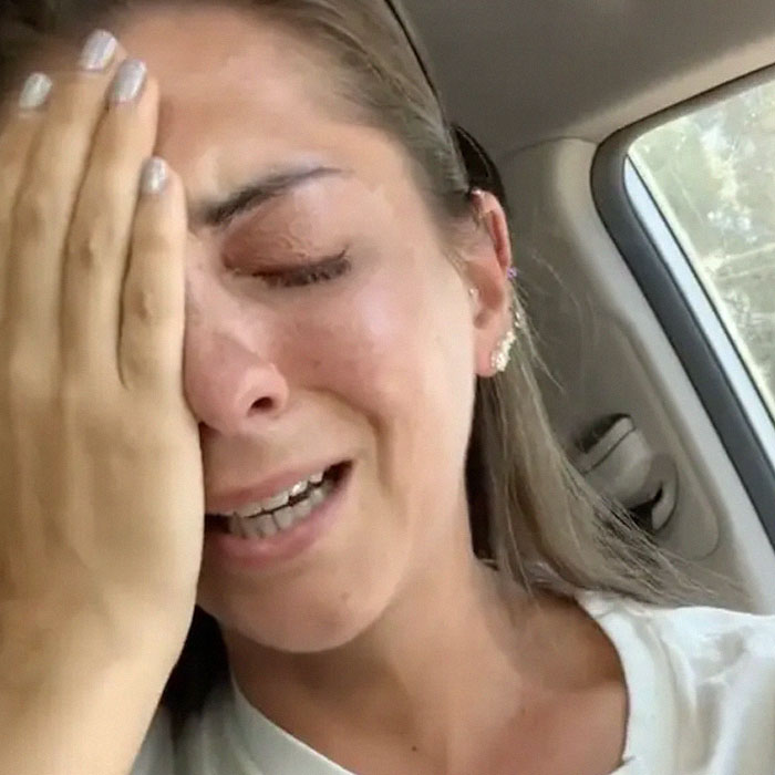 "I Was Refused Service At A Dunkin' Donuts Because I&rsquo;m Deaf": Deaf Woman Tells Her Story And Sparks An Important Conversation