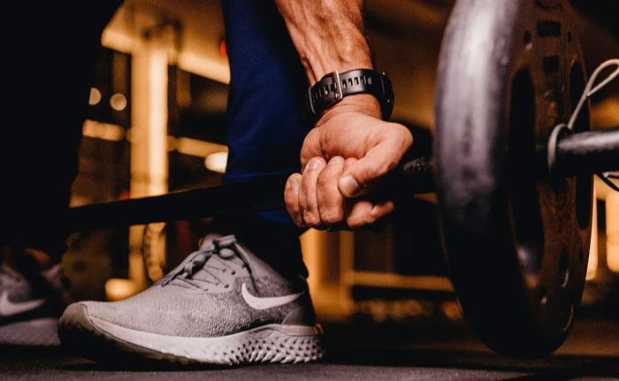 Someone Asks People What They Think Is Easier If You're Unattractive, And Here Are 23 Eye-Opening Answers