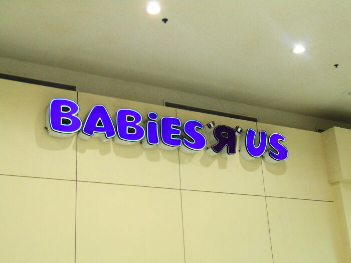 People Are Sharing Stories About Their Coworkers Getting Fired Almost Immediately, And Here Are 35 Of The Most Interesting Ones