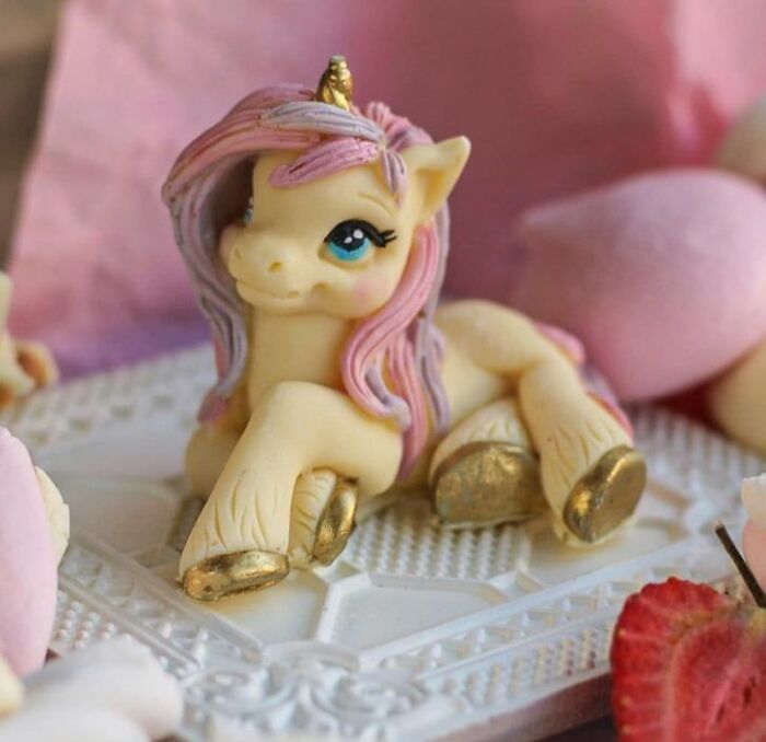 Russian Artist Makes Cute Soaps That We Wouldn't Dare To Use Them (70 Pics)