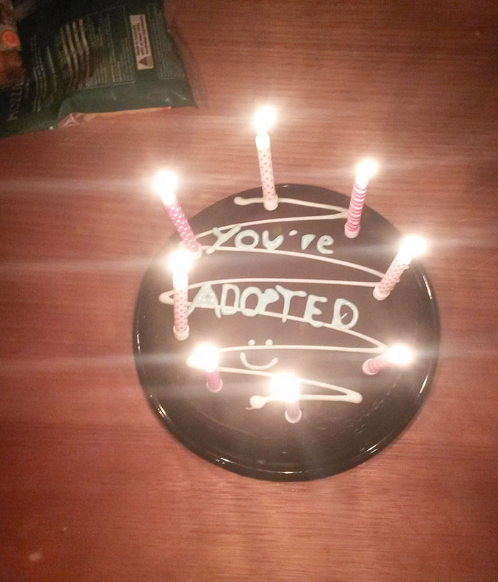 It's My 19th Birthday Today And My Sister Made Me A Cake